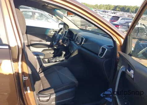 2017 Kia Sportage Lx z USA, uszkodzony, nr VIN KNDPM3AC4H7148734